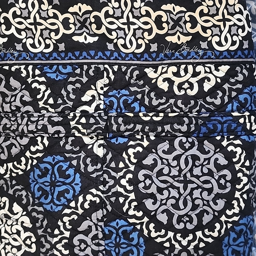 Vera Bradley Duffle - Picture 5 of 7
